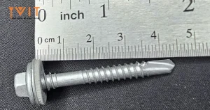 Vít bắn tôn 45mm mạ kẽm Ø5.5: chọn cho mái tôn một lớp
